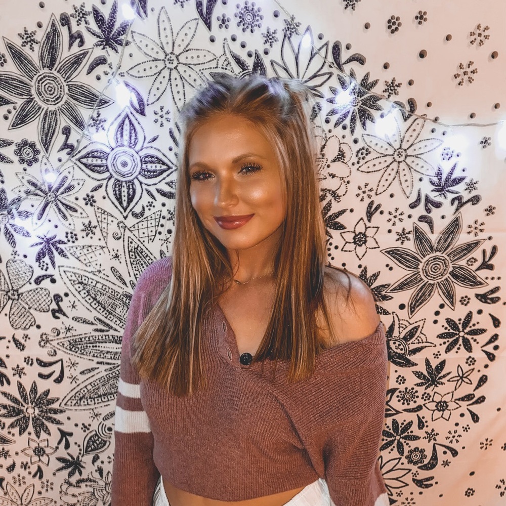 Meet your Posher, Maddie